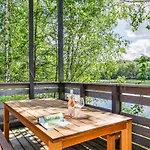 Waterside Elegance Sky Pad Antoing