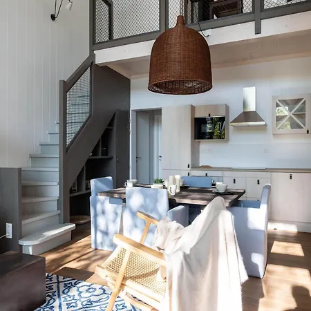 Waterside Elegance Sky Pad Vakantiehuis Antoing