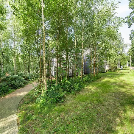 Waterside Elegance Sky Pad * Antoing