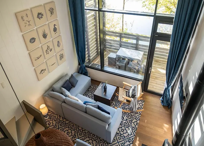 Dom wakacyjny Waterside Elegance Sky Pad Antoing